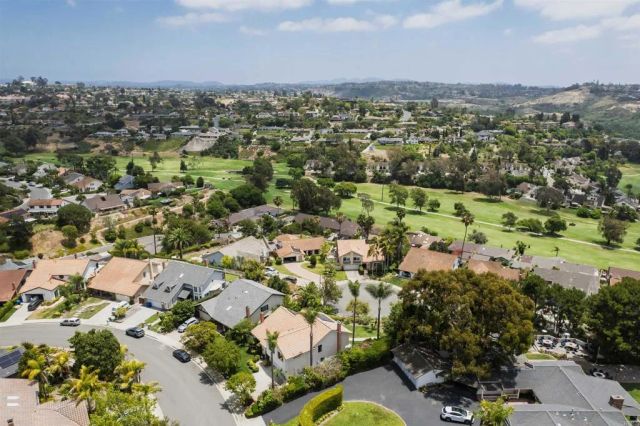 2309 Carriage Circle, Oceanside, CA 92056