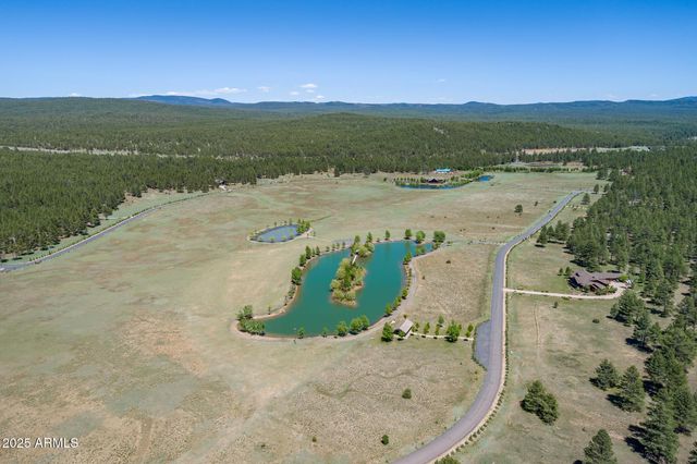 95 E FOXBORO Road 11, Munds Park, AZ 86017