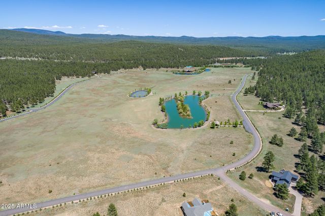 95 E FOXBORO Road 11, Munds Park, AZ 86017