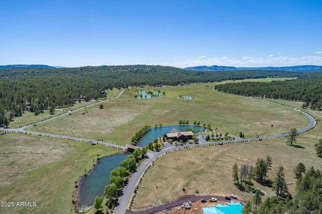 95 E FOXBORO Road 11, Munds Park, AZ 86017