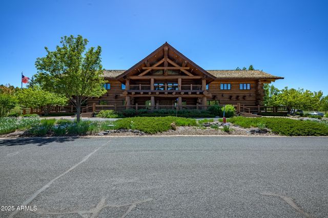 95 E FOXBORO Road 11, Munds Park, AZ 86017