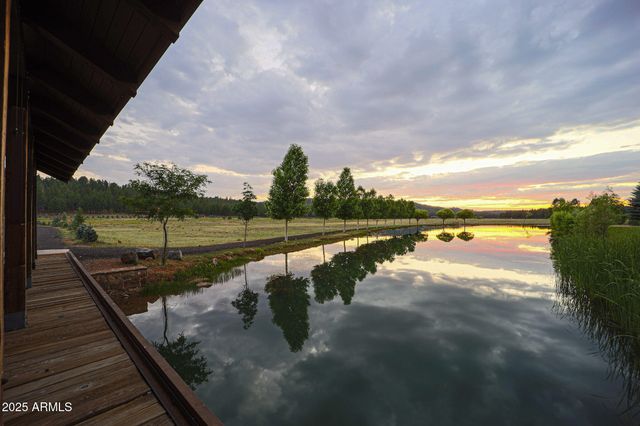 95 E FOXBORO Road 11, Munds Park, AZ 86017