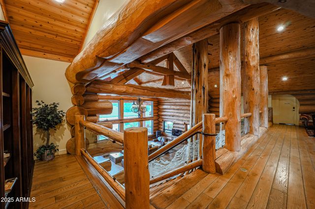 95 E FOXBORO Road 11, Munds Park, AZ 86017