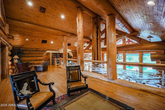 95 E FOXBORO Road 11, Munds Park, AZ 86017