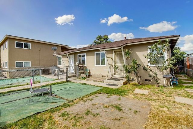 210 212 Del Mar Avenue, Chula Vista, CA 91910