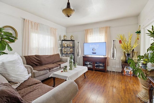 210 212 Del Mar Avenue, Chula Vista, CA 91910