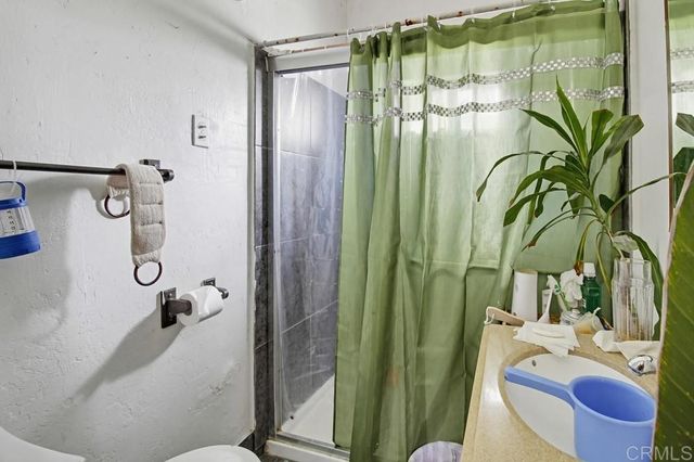 210 212 Del Mar Avenue, Chula Vista, CA 91910