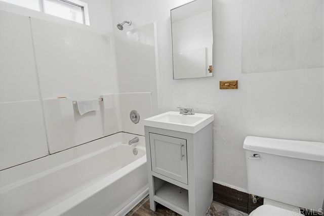 210 212 Del Mar Avenue, Chula Vista, CA 91910