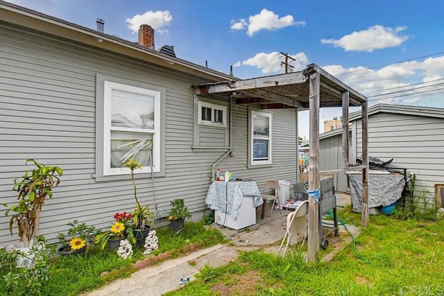 210 212 Del Mar Avenue, Chula Vista, CA 91910