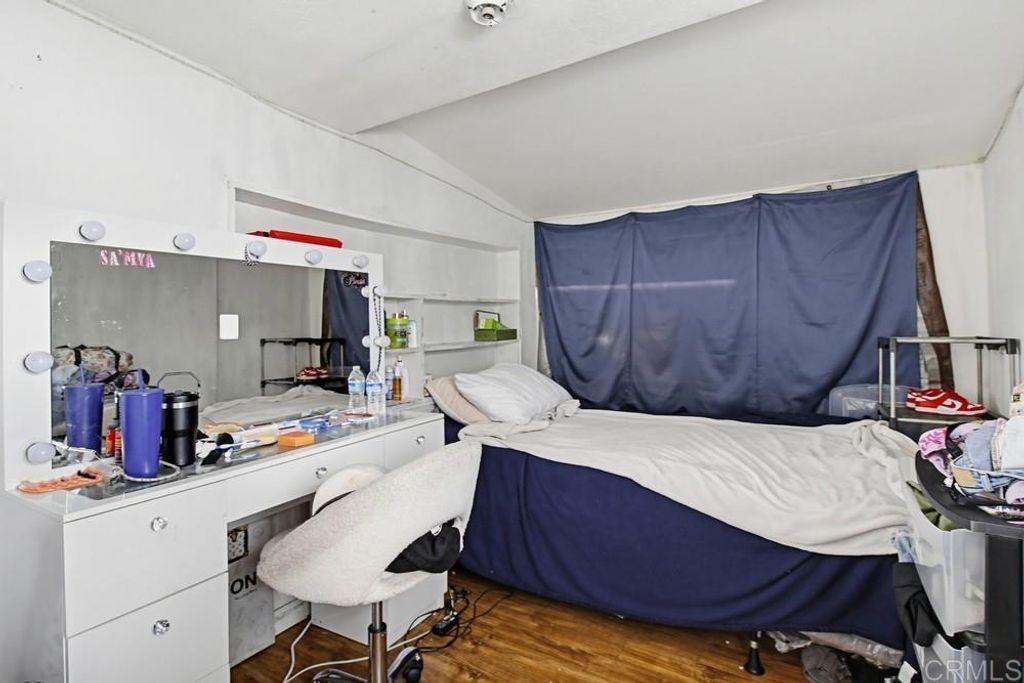 Image 29 of property listing at 210 212 Del Mar Avenue, Chula Vista, CA 91910