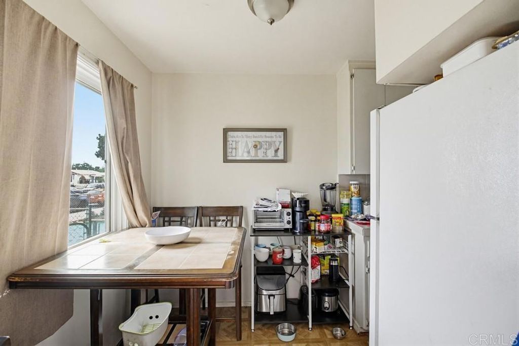 Image 55 of property listing at 210 212 Del Mar Avenue, Chula Vista, CA 91910