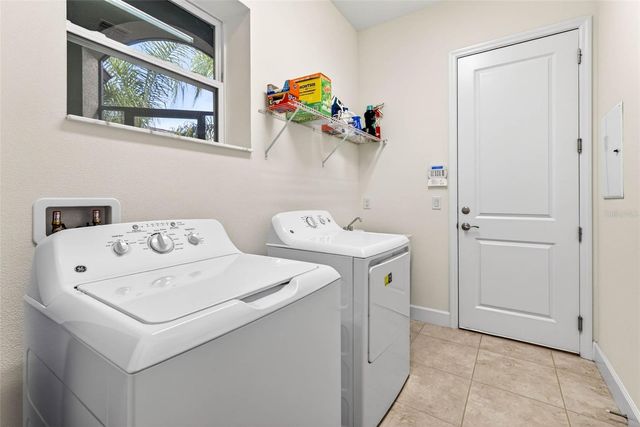 4888 SEVILLA SHORES DRIVE, Wimauma, FL 33598