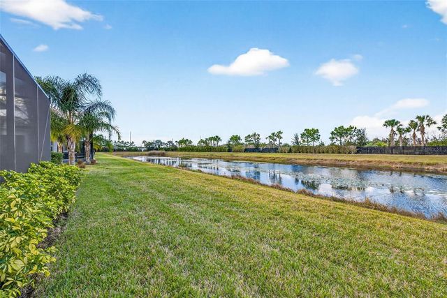 4888 SEVILLA SHORES DRIVE, Wimauma, FL 33598