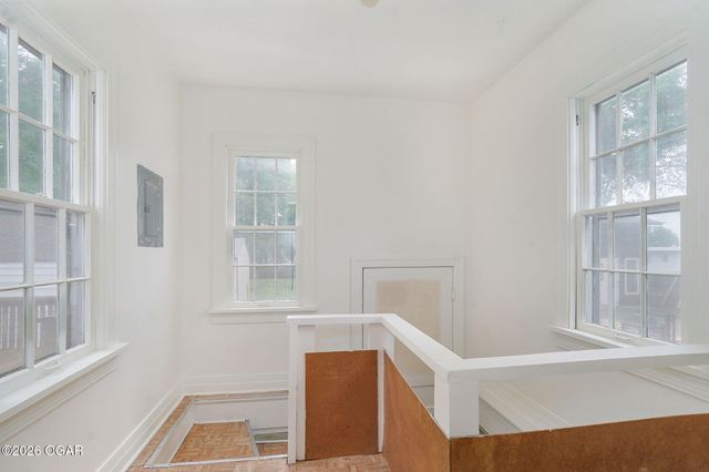 1741 E Elm Street, Springfield, MO 65802