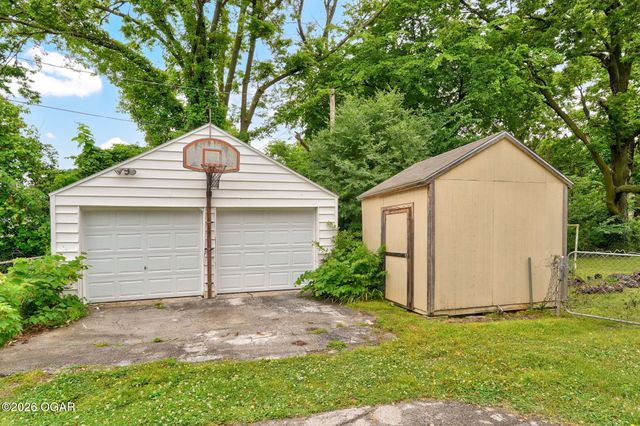1741 E Elm Street, Springfield, MO 65802