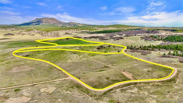 2 S Perry Park Road, Larkspur, CO 80118