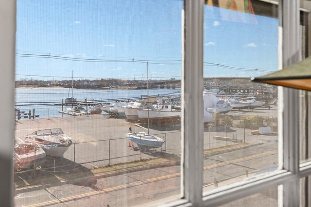 43 Front St 43, Beverly, MA 01915