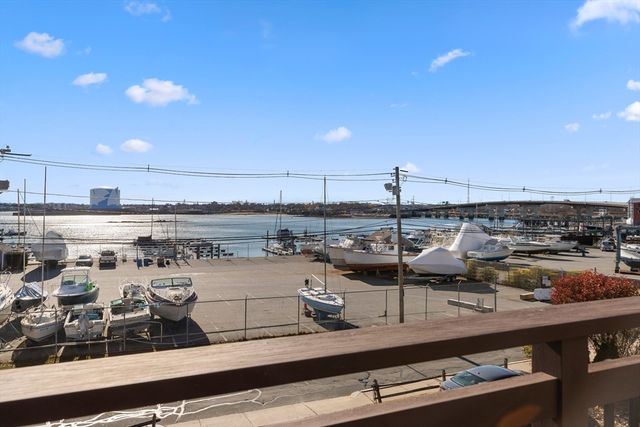 43 Front St 43, Beverly, MA 01915