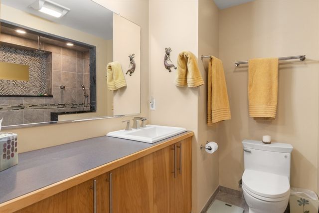 43 Front St 43, Beverly, MA 01915