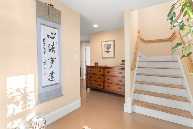 43 Front St 43, Beverly, MA 01915