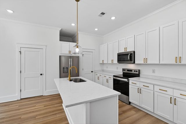 109 Kenneth Lane, Summerville, SC 29486