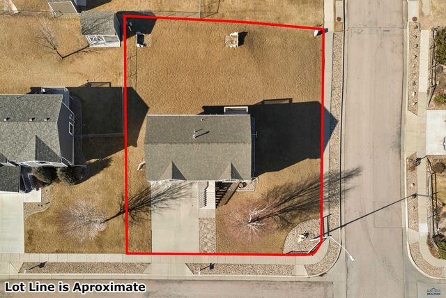 4523 THREE RIVERS DR, Rapid City, SD 57701