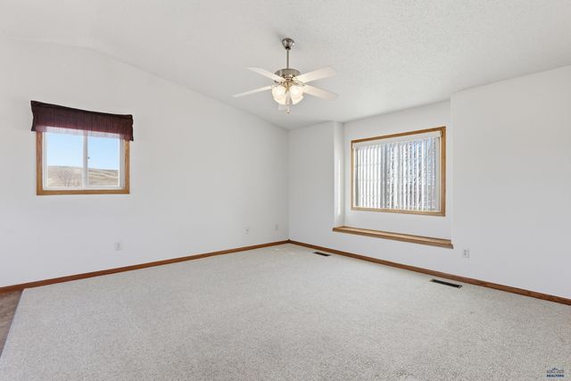 4523 THREE RIVERS DR, Rapid City, SD 57701