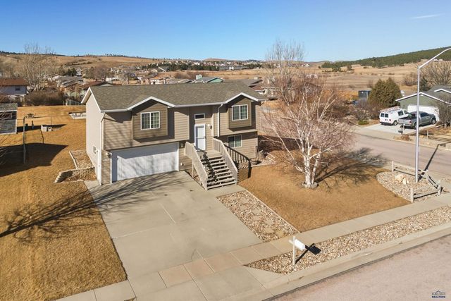 4523 THREE RIVERS DR, Rapid City, SD 57701