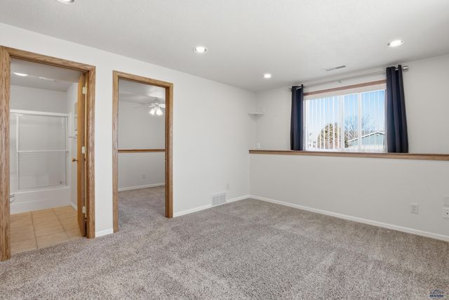 4523 THREE RIVERS DR, Rapid City, SD 57701