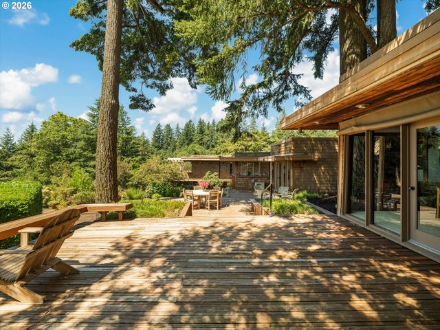 3012 Sw 55TH Dr, Portland, OR 97221