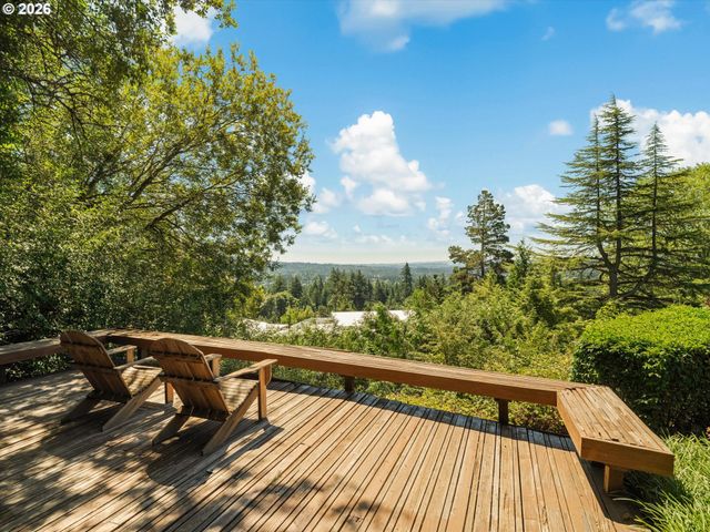 3012 Sw 55TH Dr, Portland, OR 97221