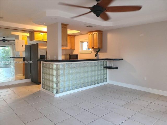 2033 Calais Dr 5, Miami Beach, FL 33141