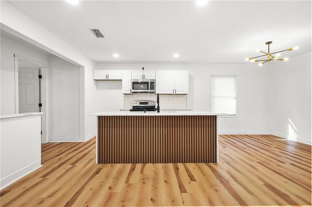 766 Pegg SW Road, Atlanta, GA 30315