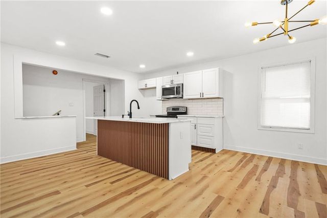 766 Pegg SW Road, Atlanta, GA 30315