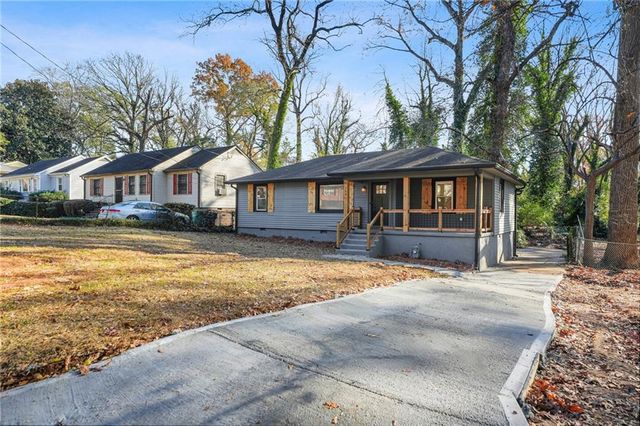 766 Pegg SW Road, Atlanta, GA 30315