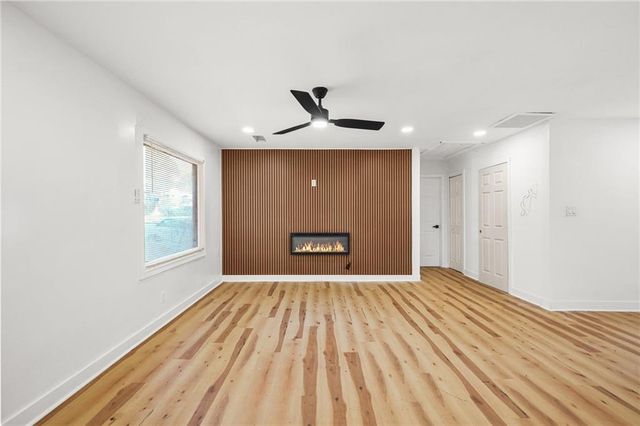 766 Pegg SW Road, Atlanta, GA 30315