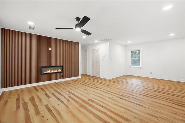 766 Pegg SW Road, Atlanta, GA 30315