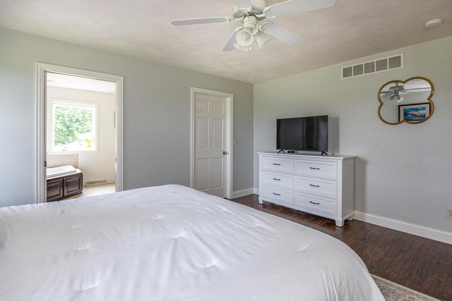 N4326 RED LEAF DRIVE, Appleton, WI 54913