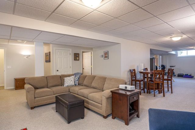 N4326 RED LEAF DRIVE, Appleton, WI 54913