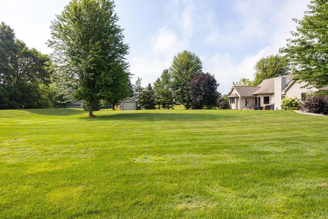 N4326 RED LEAF DRIVE, Appleton, WI 54913