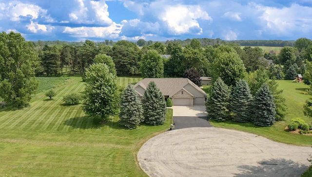 N4326 RED LEAF DRIVE, Appleton, WI 54913