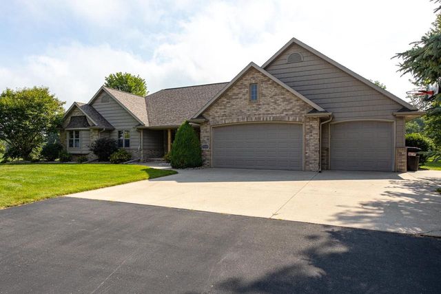 N4326 RED LEAF DRIVE, Appleton, WI 54913