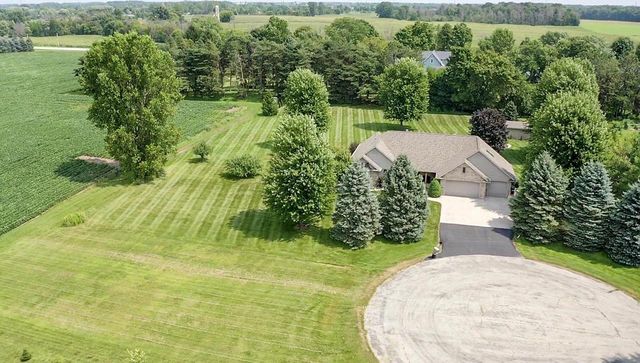 N4326 RED LEAF DRIVE, Appleton, WI 54913