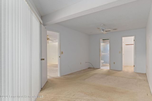 9474 Nakoma Way, Weeki Wachee, FL 34613