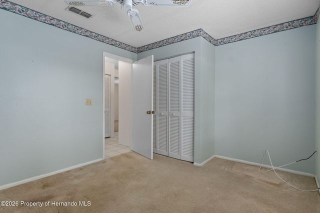 9474 Nakoma Way, Weeki Wachee, FL 34613