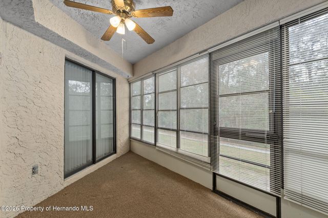 9474 Nakoma Way, Weeki Wachee, FL 34613