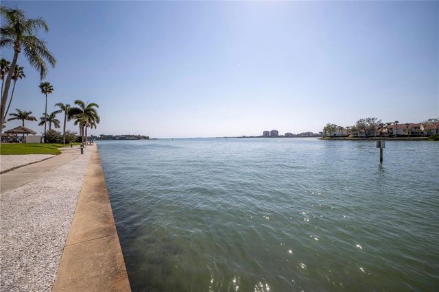 5220 BRITTANY DRIVE S 1204, St Petersburg, FL 33715