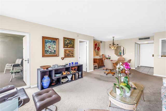 5220 BRITTANY DRIVE S 1204, St Petersburg, FL 33715