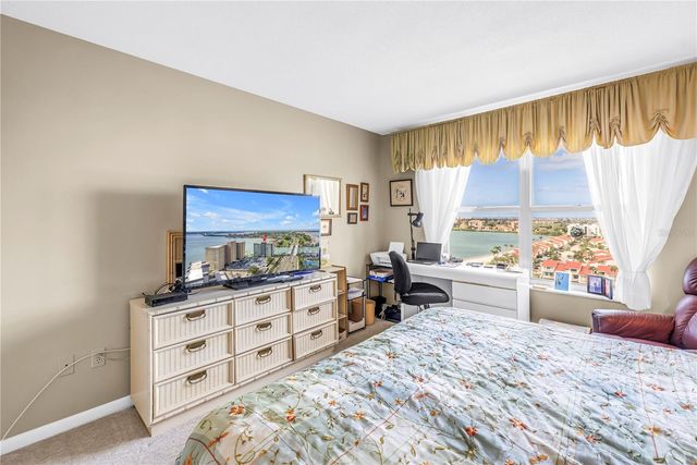 5220 BRITTANY DRIVE S 1204, St Petersburg, FL 33715