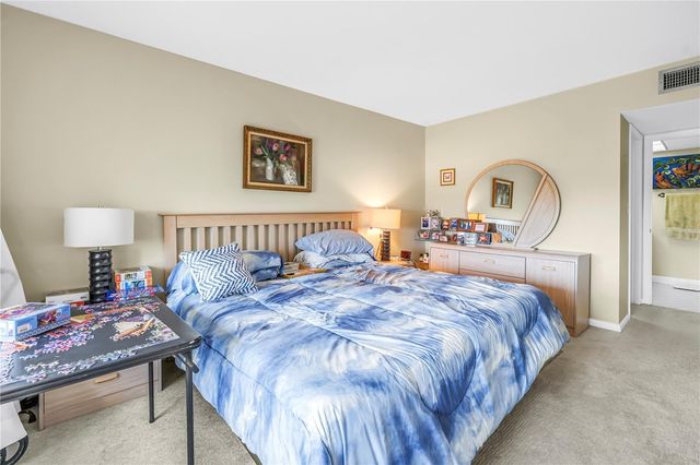 5220 BRITTANY DRIVE S 1204, St Petersburg, FL 33715